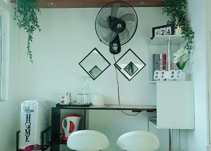 Cozy Escape Alabang Manila