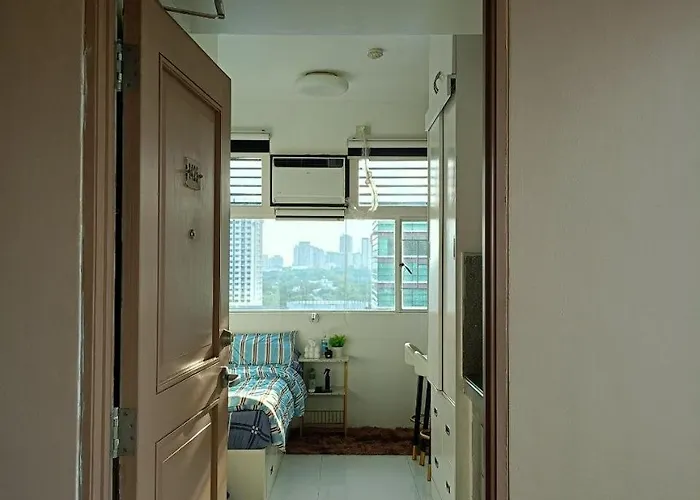 Cozy Escape Alabang Apartment *