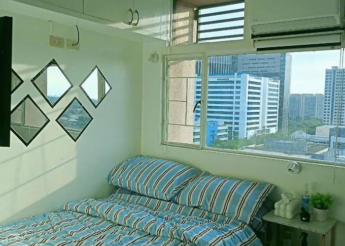 Cozy Escape Alabang Apartment