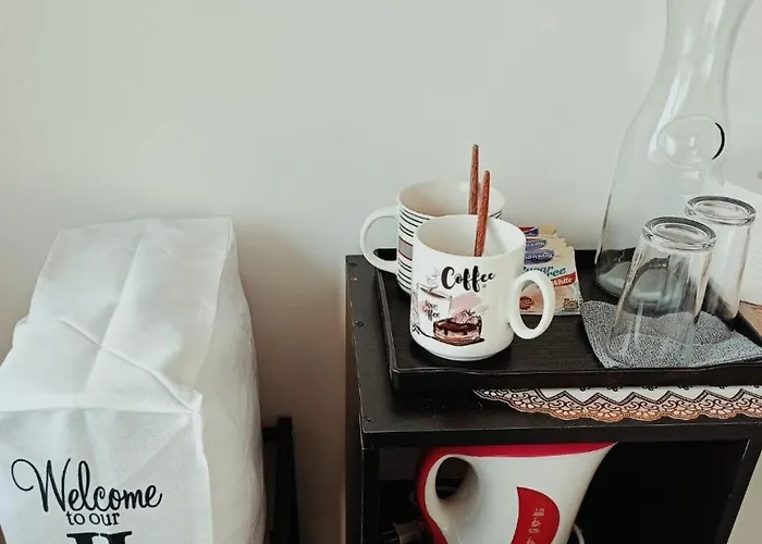 Cozy Escape Alabang * Manila